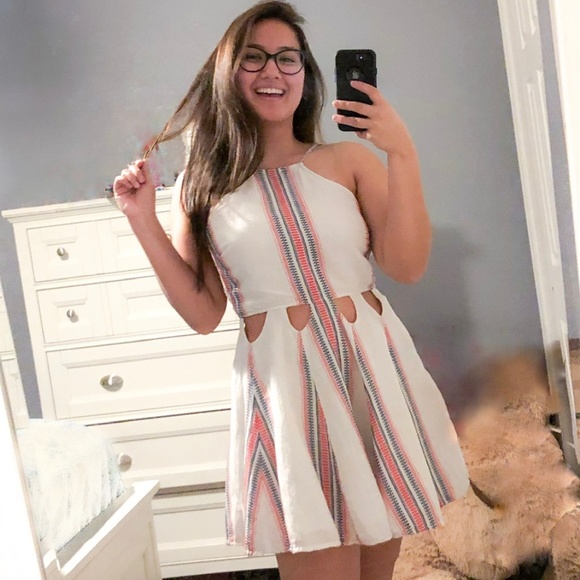 Tularosa Dresses & Skirts - TULAROSA White Red Stripe Cutout Fit Flare Dress